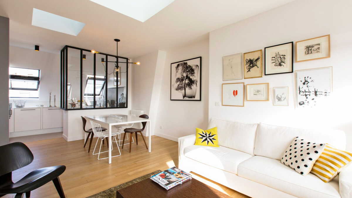 découvrez comment optimiser et transformer vos combles de 60m2 en un espace de vie confortable et fonctionnel grâce à nos conseils et idées d’aménagement adaptés à vos besoins.