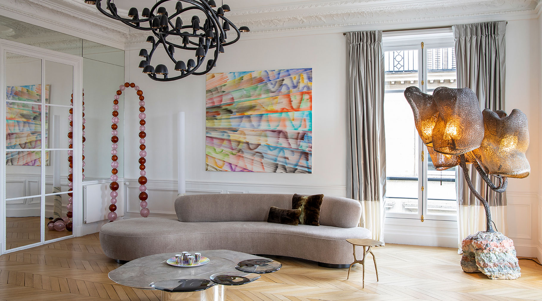 découvrez un appartement chic à paris alliant élégance moderne et confort, idéalement situé pour profiter pleinement de la capitale. parfait pour un séjour de rêve au cœur de paris.