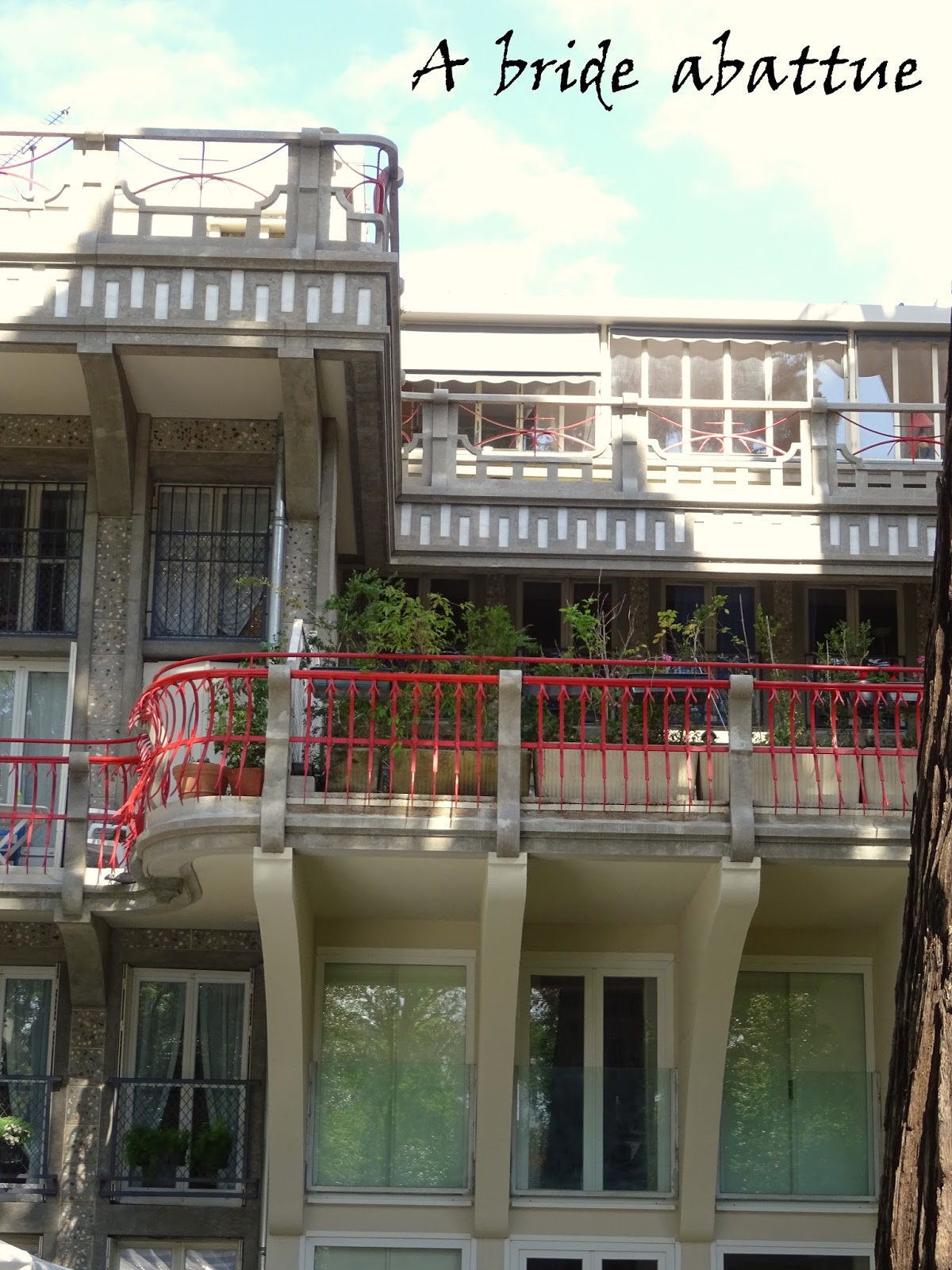 faites appel à un architecte spécialisé en cuisine à bourg-la-reine pour concevoir un espace fonctionnel, moderne et sur-mesure. profitez de conseils personnalisés et d’un accompagnement complet dans la réalisation de votre cuisine idéale.