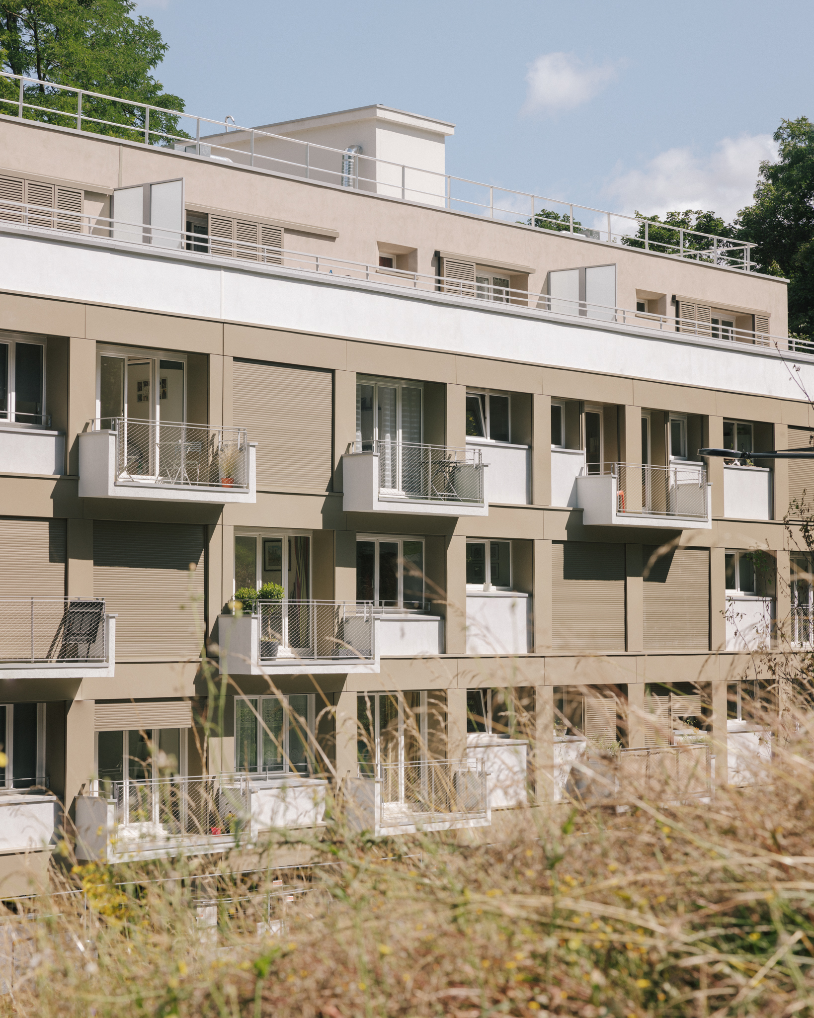 trouvez les meilleurs artisans pour vos travaux de rénovation à ville-d'avray. qualité, expertise et conseils personnalisés pour transformer votre maison selon vos envies.