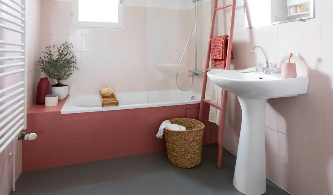 découvrez nos conseils pour bien choisir votre peinture de salle de bain à bourg-la-reine : couleurs tendance, finitions adaptées à l’humidité et idées déco pour une pièce aussi belle que durable.