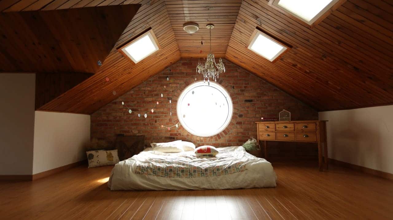 découvrez combien coûte la rénovation d'une chambre en 2024 : estimation des prix au m², facteurs influençant le budget, conseils pour optimiser les dépenses et réussir vos travaux de rénovation intérieure.