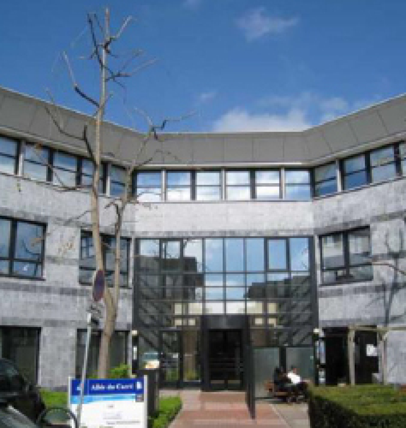 vous recherchez un électricien à gennevilliers pour vos besoins professionnels ? découvrez nos services d'électricité adaptés aux entreprises et professionnels à gennevilliers : installation, dépannage et maintenance rapide et efficace.
