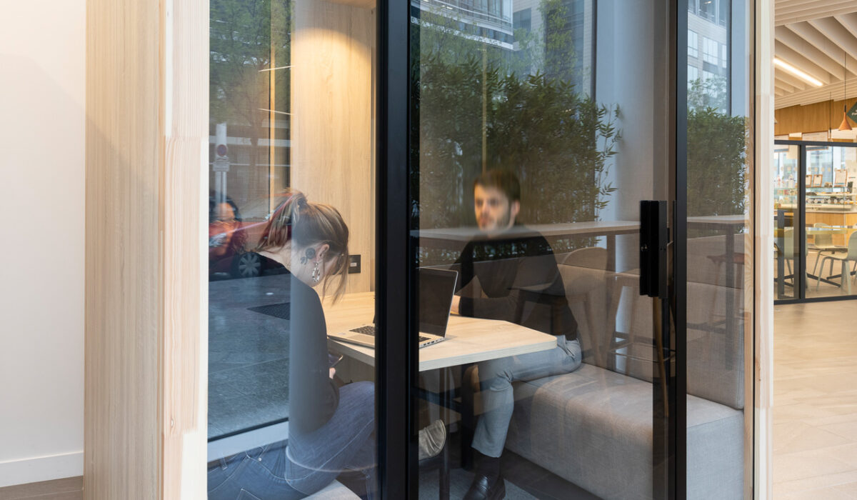 besoin d'un expert en électricité à courbevoie ? bénéficiez de services professionnels pour vos installations, dépannages et mises aux normes électriques. devis rapide et intervention fiable.