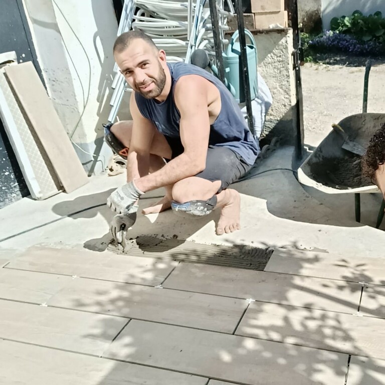 trouvez un plombier de confiance à clamart pour tous vos travaux de plomberie : installation, dépannage, réparation de fuites et entretien. intervention rapide et devis gratuit.