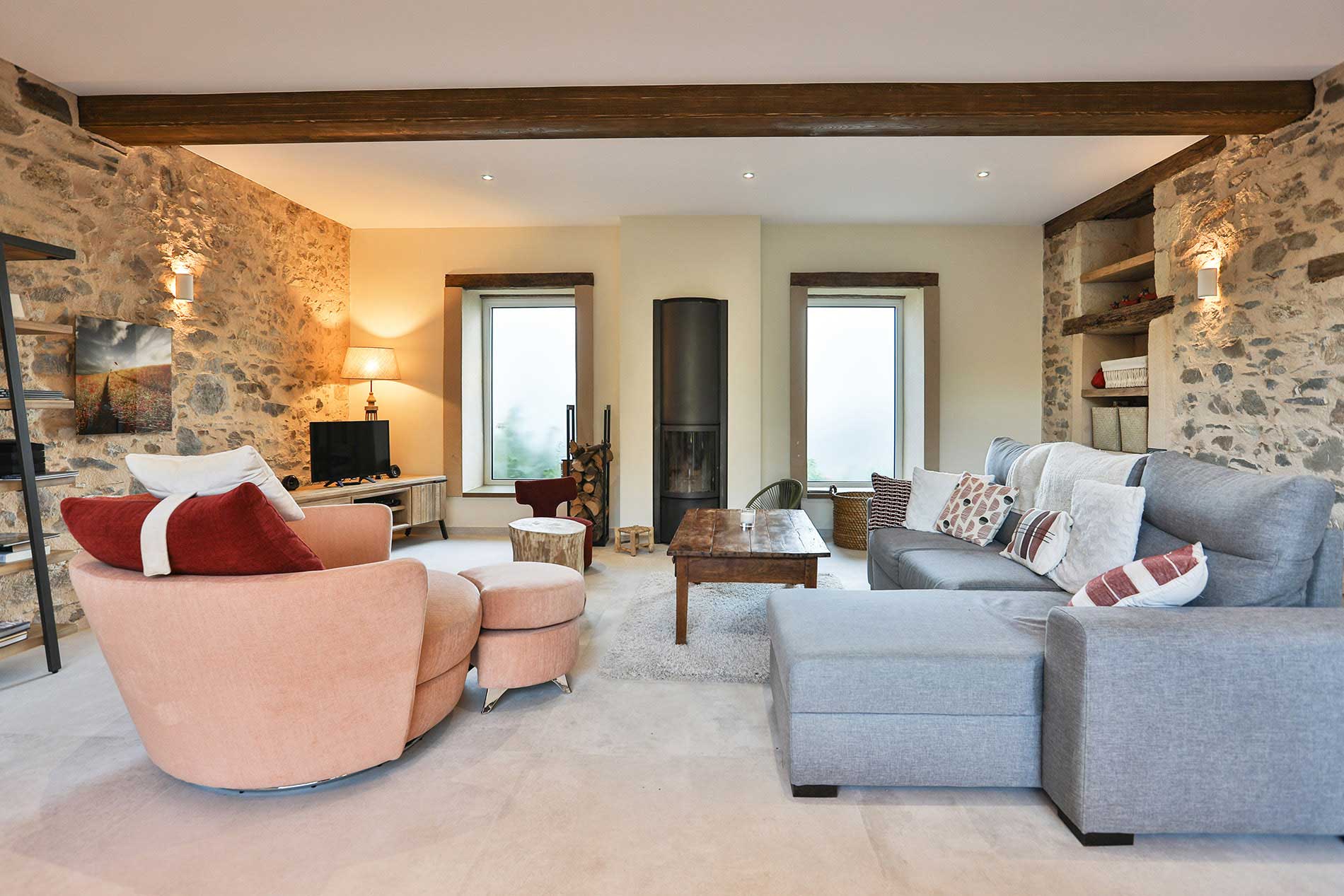 donnez un nouveau souffle à votre intérieur à fontenay grâce à nos services de relooking : conseils personnalisés, optimisation de l’espace et décoration tendance pour transformer votre maison selon vos envies.