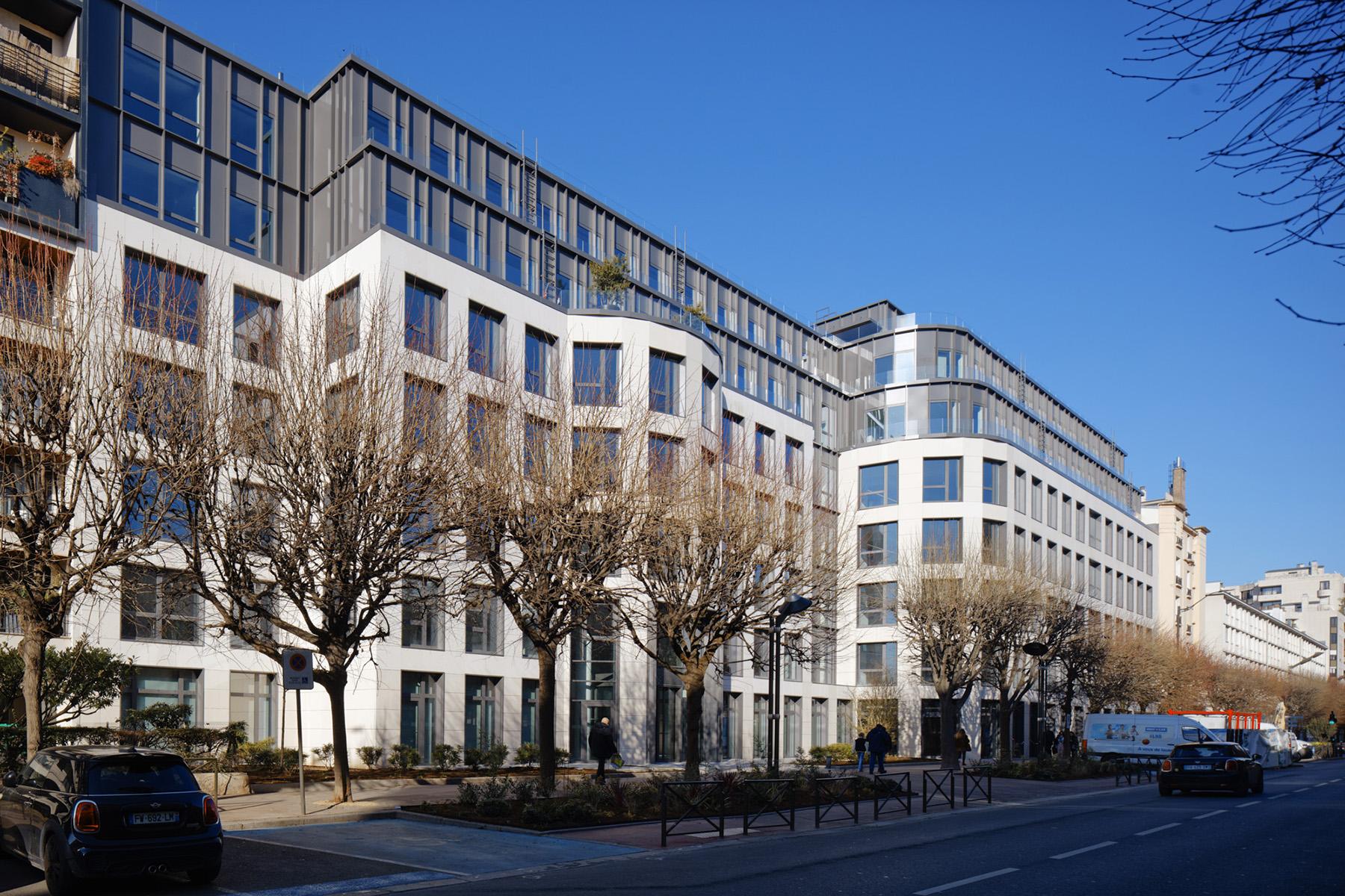 découvrez nos services de rénovation à levallois-perret : conseils personnalisés, travaux de qualité et accompagnement sur-mesure pour valoriser votre bien immobilier.