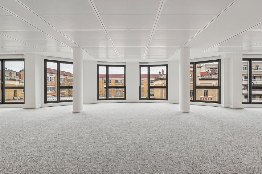 découvrez notre service de rénovation de bureaux pour la mairie de levallois : aménagement moderne, efficacité énergétique, et espaces fonctionnels adaptés aux besoins des agents et citoyens.