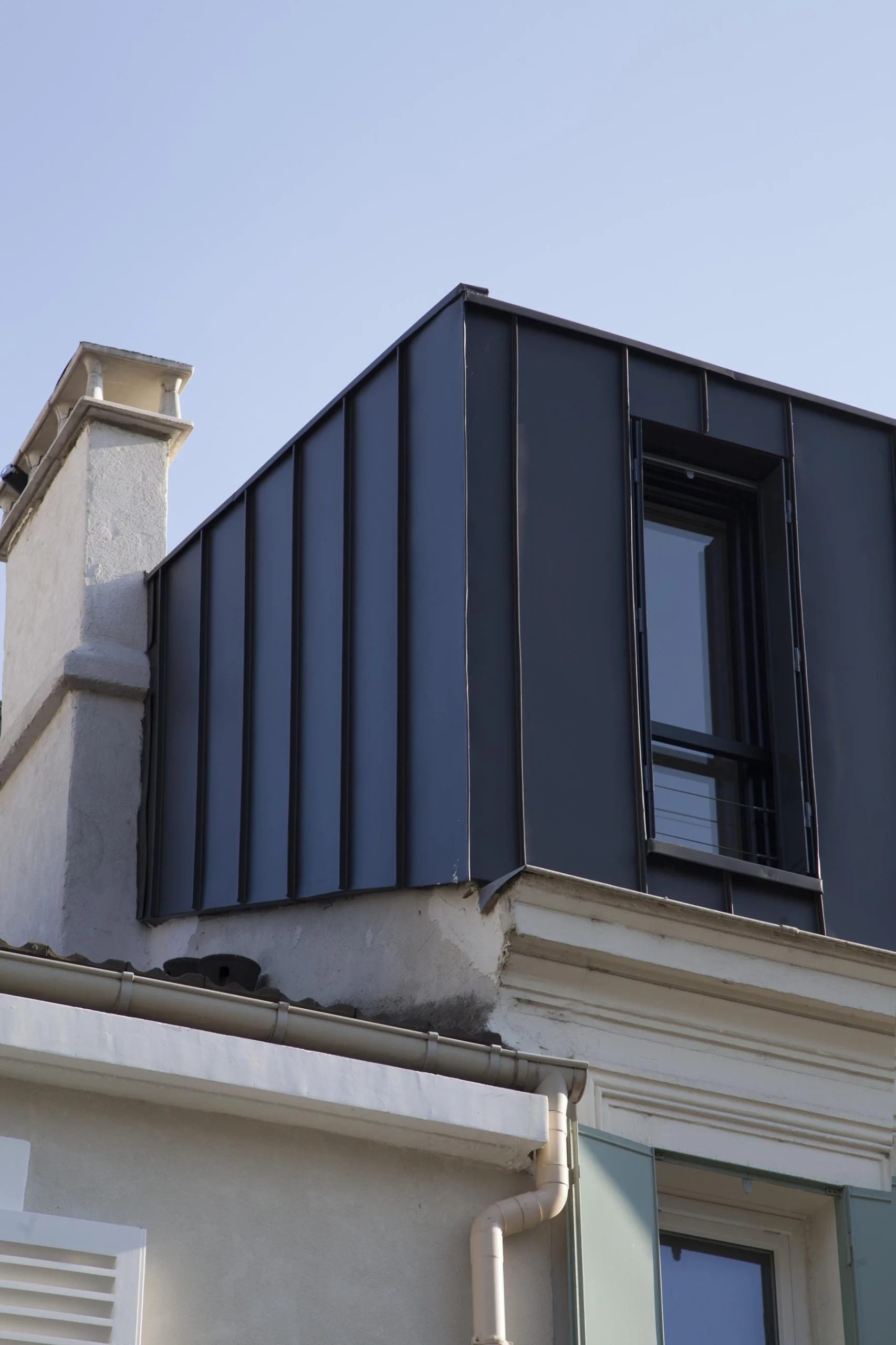 confiez vos travaux de rénovation à courbevoie à des experts qualifiés. devis gratuit, solutions personnalisées pour appartements, maisons ou bureaux. qualité et respect des délais garantis !