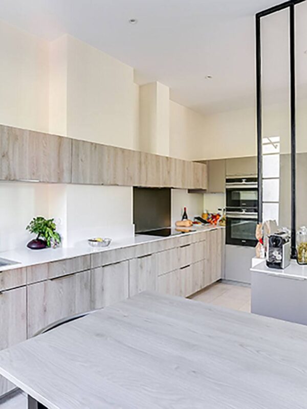 découvrez notre service de rénovation de cuisine à fontenay-aux-roses : conseils sur-mesure, designs modernes et réalisation de votre projet pour une cuisine fonctionnelle et élégante.