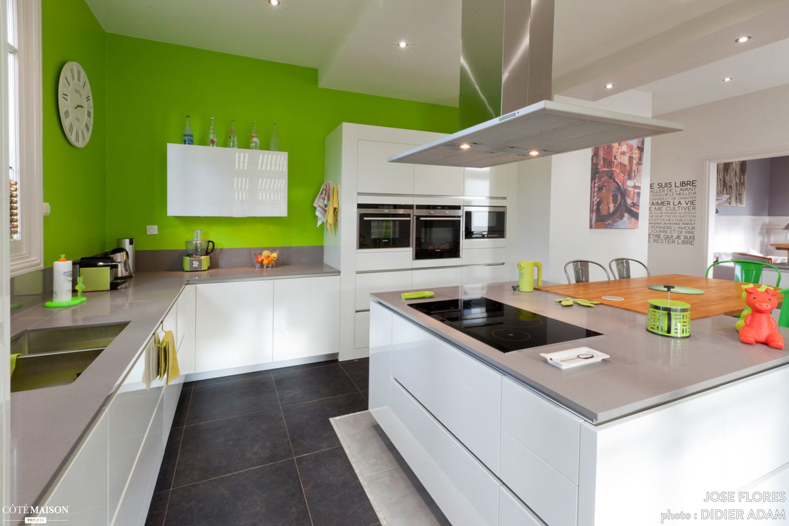confiez la rénovation de votre cuisine à paris à des experts qualifiés. modernisez votre espace avec des solutions sur mesure, des matériaux de qualité et un accompagnement personnalisé du début à la fin.