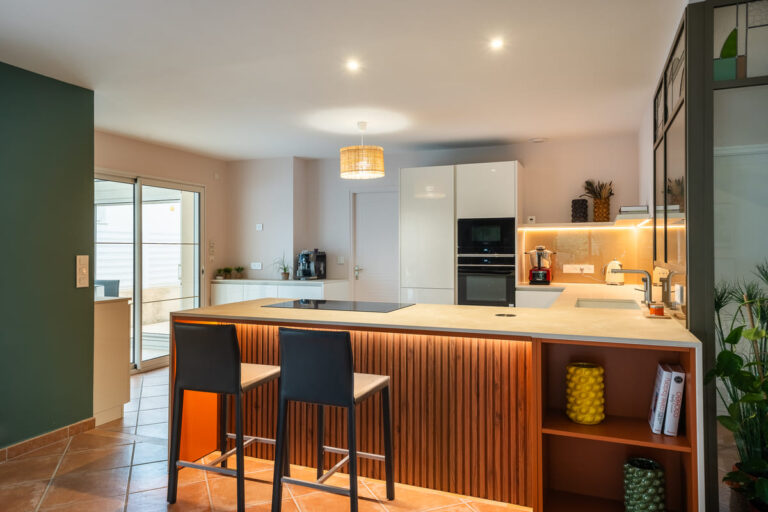 confiez la rénovation de votre cuisine professionnelle à saint-cloud à des experts. solutions sur-mesure, optimisation de l'espace et équipements modernes pour une cuisine performante et fonctionnelle.
