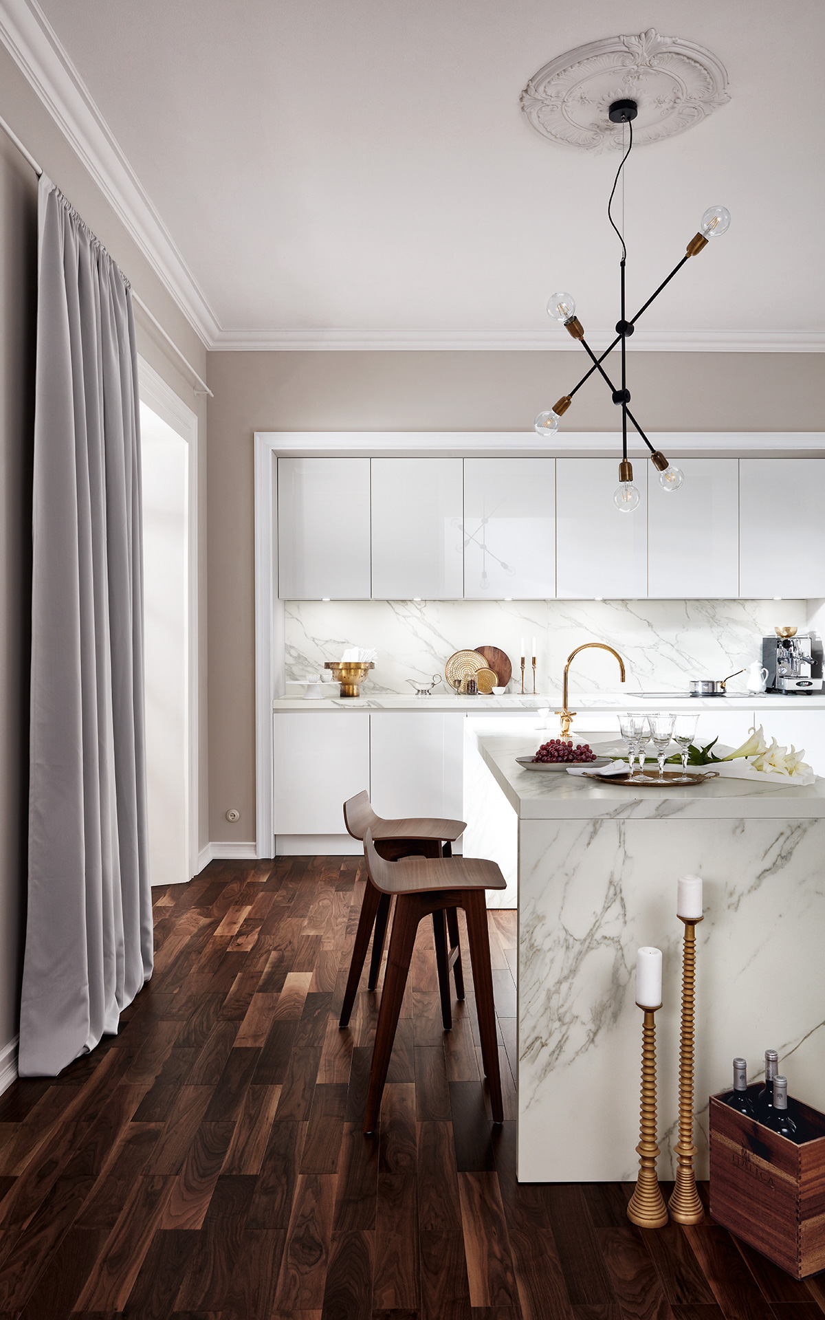 confiez la rénovation de votre cuisine à saint-cloud à nos experts ! conception sur-mesure, matériaux de qualité et accompagnement personnalisé pour transformer votre espace culinaire.
