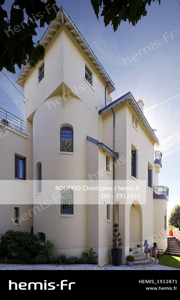 besoin de rénover à garches ? découvrez nos solutions personnalisées pour la rénovation complète de maisons et appartements : conseils, travaux de qualité et accompagnement sur-mesure.