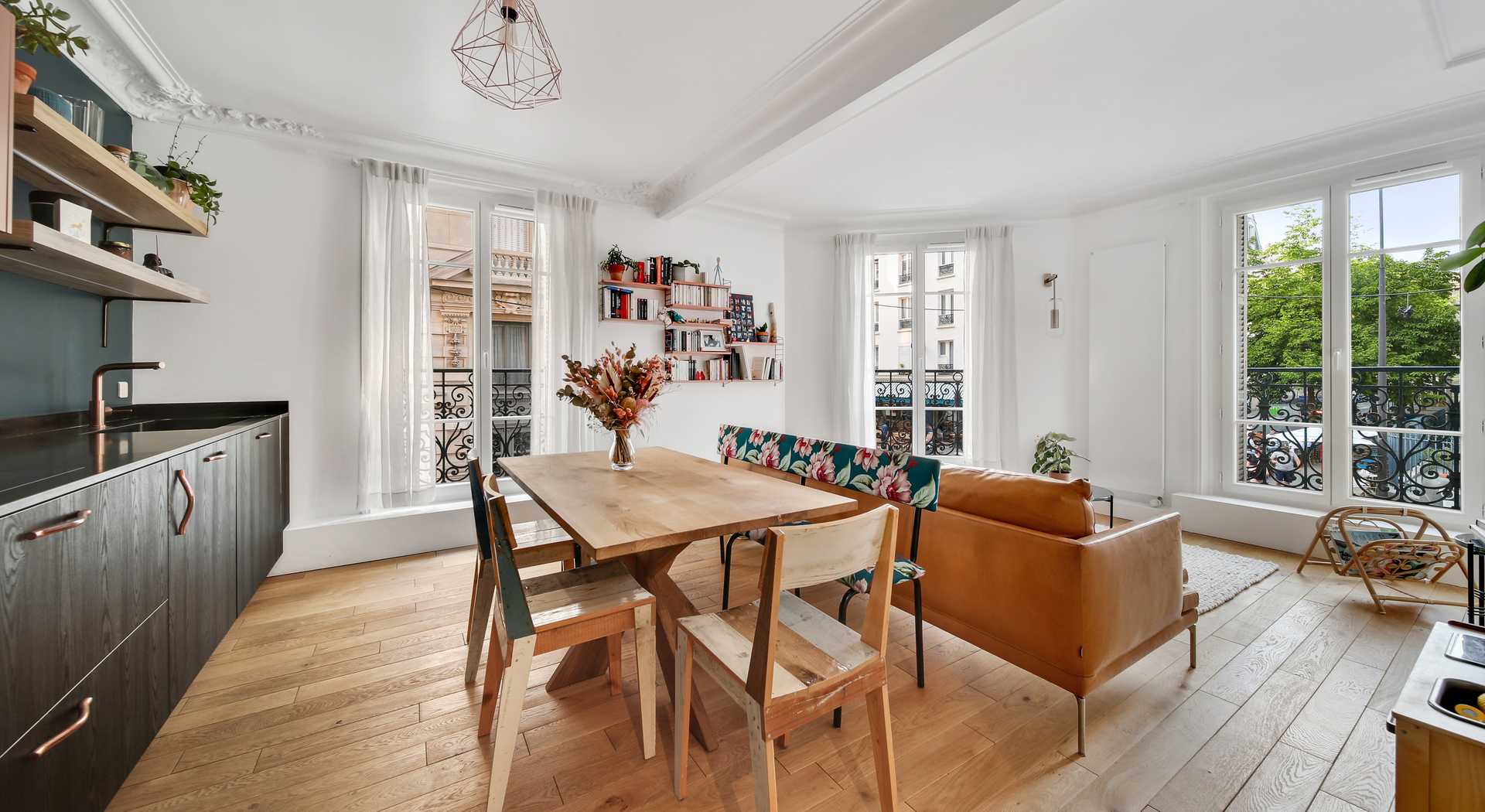 confiez votre rénovation intérieure à paris à des experts ! découvrez nos services sur mesure pour transformer votre appartement ou maison avec élégance et professionnalisme. devis gratuit et conseils personnalisés.