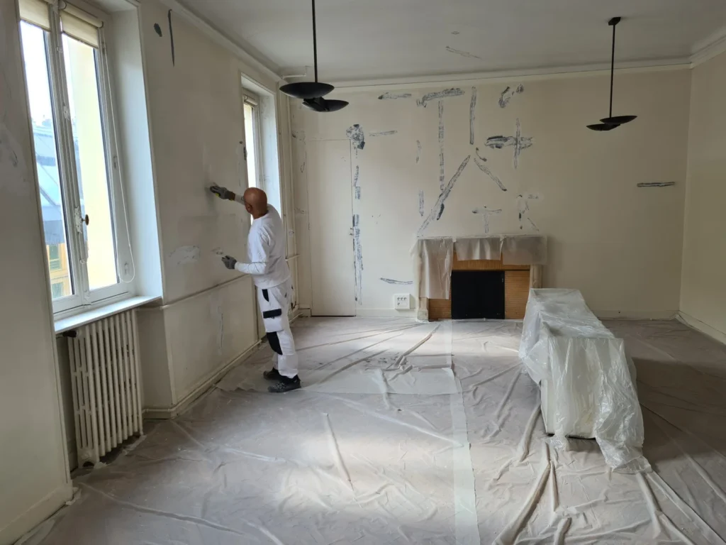 confiez votre rénovation intérieure à paris à des experts qualifiés. transformez votre espace avec des solutions personnalisées, travaux de qualité et accompagnement sur-mesure.