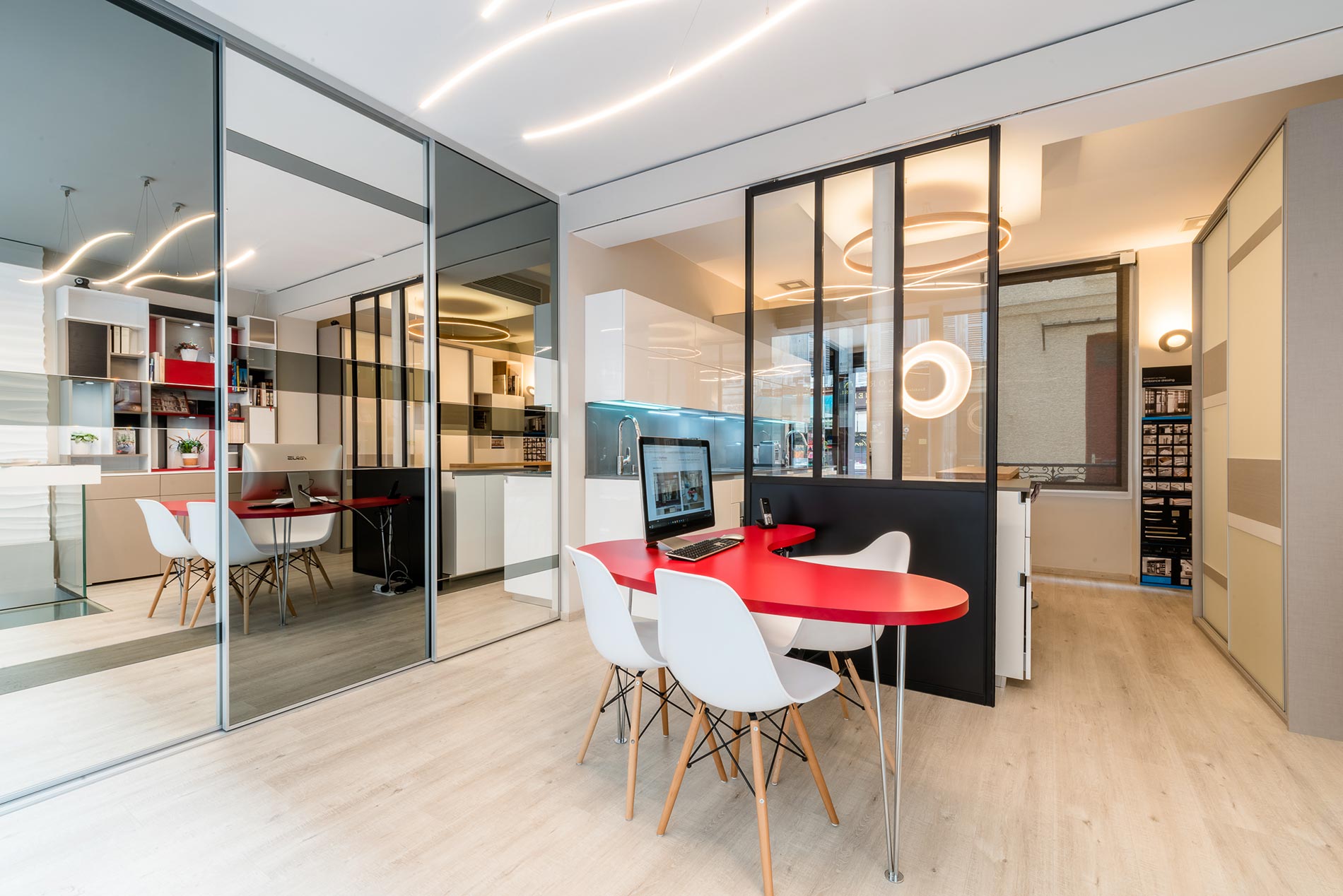 découvrez comment choisir la meilleure entreprise pour votre rénovation intérieure à paris. conseils, critères importants et astuces pour réussir votre projet de rénovation avec des professionnels qualifiés.