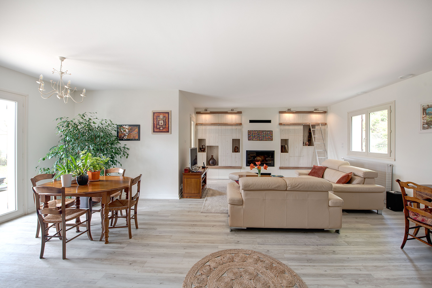 transformez votre espace avec nos services professionnels de rénovation intérieure. bénéficiez d’un accompagnement sur mesure pour moderniser, réaménager ou décorer votre intérieur selon vos envies et votre budget.