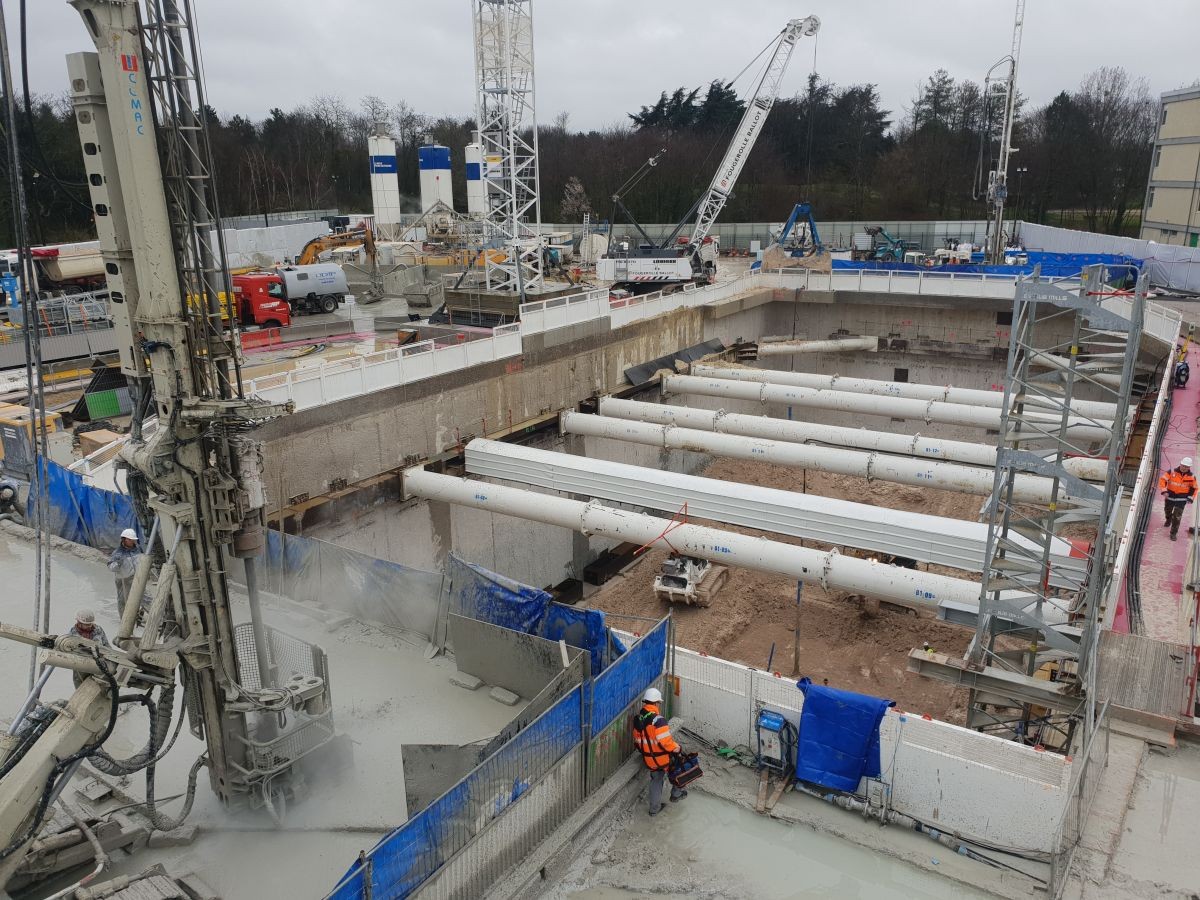 vous souhaitez rénover votre appartement ou maison à paris 16 ? découvrez nos services de rénovation sur mesure alliant qualité, efficacité et accompagnement personnalisé pour valoriser votre bien.