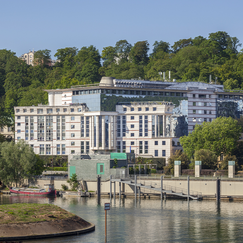confiez votre projet de rénovation à sèvres 92310 à des experts qualifiés. rénovation intérieure et extérieure, conseils personnalisés et devis gratuit pour transformer votre maison ou appartement.