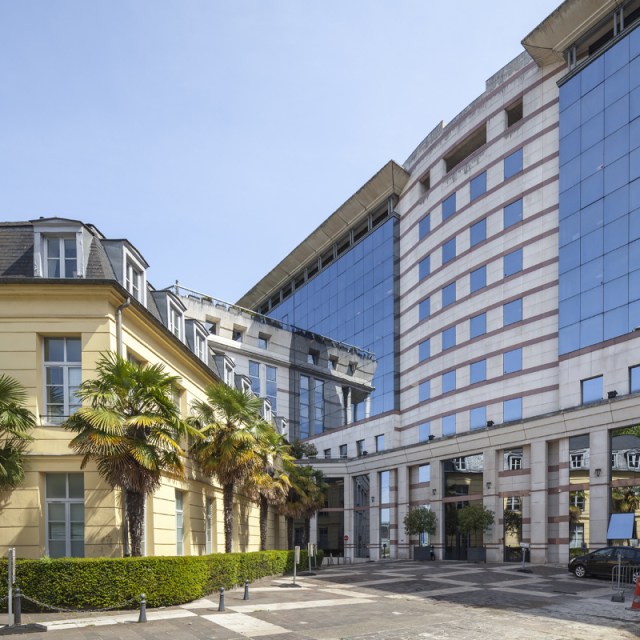 besoin d'une rénovation à sèvres 92310 ? profitez de services professionnels pour transformer votre appartement ou maison : travaux de qualité, conseils personnalisés et accompagnement complet.