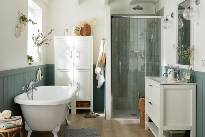confiez la rénovation du sol de votre salle de bain à paris 20 à des professionnels. solutions sur-mesure, matériaux de qualité et finitions soignées pour un espace moderne et durable.