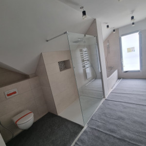 entreprise spécialisée dans les rénovations à paris 75013 : découvrez nos services pour la rénovation d'appartements, maisons et locaux professionnels. devis gratuit, travaux de qualité et accompagnement personnalisé.