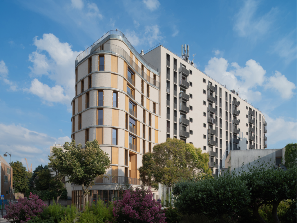 découvrez nos services de rénovations à paris 75013 : rénovation d'appartements, maisons et locaux professionnels. des solutions sur-mesure pour moderniser et valoriser votre bien dans le 13ᵉ arrondissement.