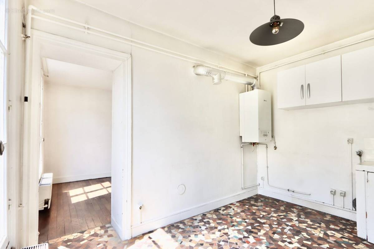 découvrez comment rénover un bien immobilier dans le 10ème arrondissement de paris en 2025 : conseils, étapes clés et tendances pour optimiser votre projet immobilier.