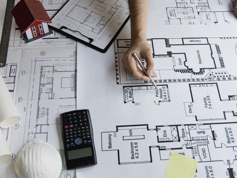 découvrez le rôle clé du maître d'œuvre dans un projet de rénovation : missions, responsabilités et avantages d’un accompagnement professionnel pour la réussite de vos travaux.