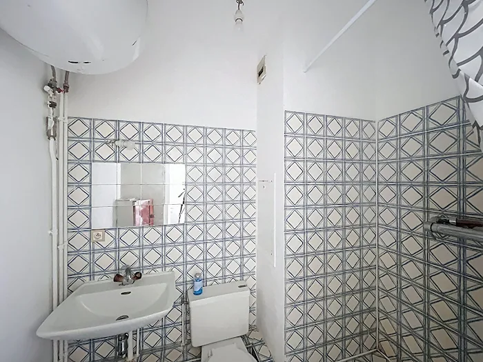 découvrez des idées et conseils pour une salle de bain moderne à fontenay-aux-roses : aménagement, matériaux tendance, astuces déco et professionnels locaux pour réussir votre projet de rénovation.