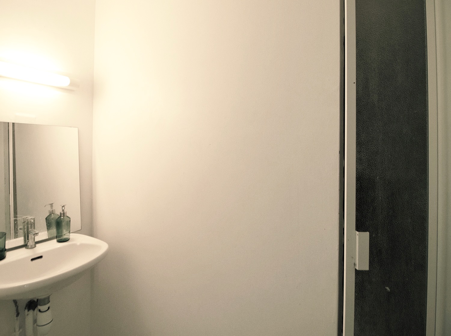 découvrez nos solutions pour rénover ou aménager votre salle de bain à puteaux : conseils, inspiration et professionnels qualifiés pour un espace design, moderne et fonctionnel.
