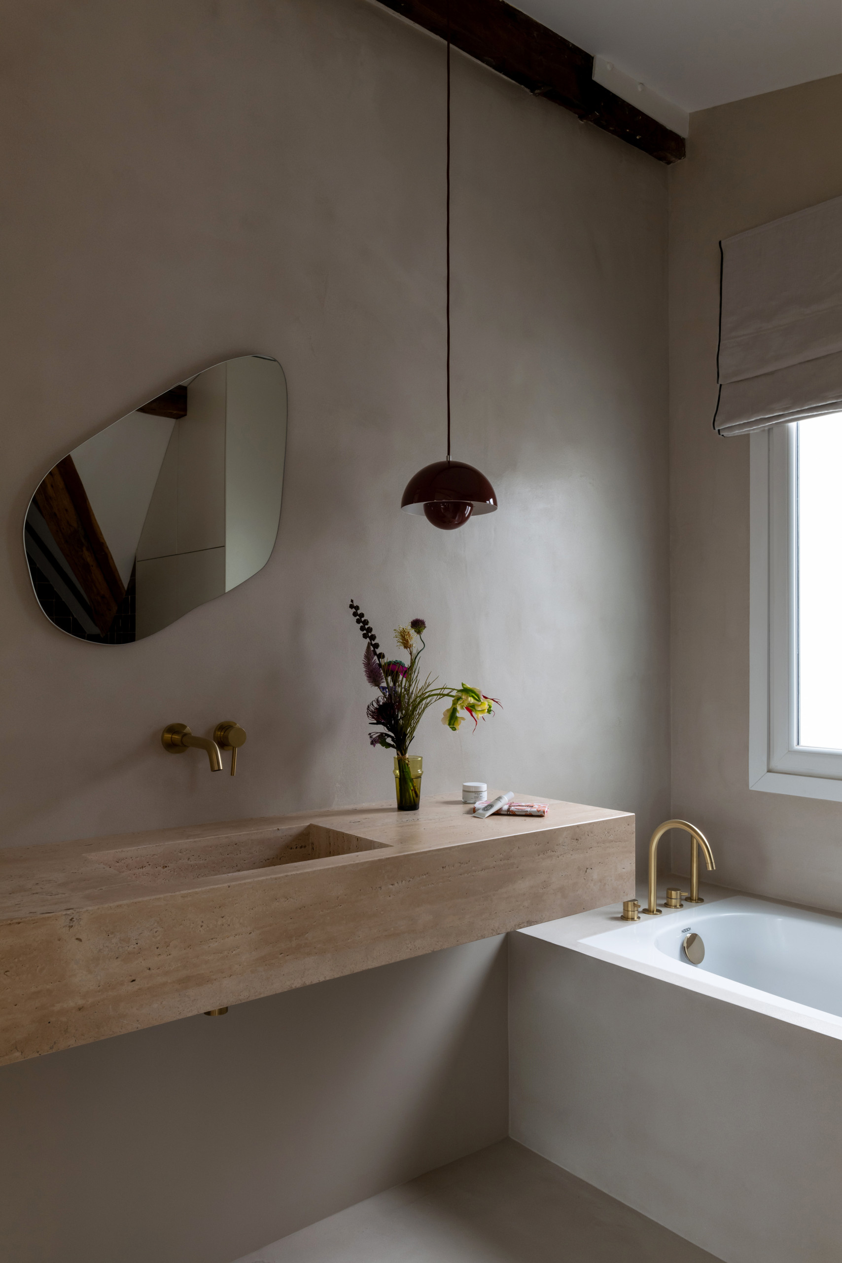 découvrez des idées et inspirations pour une salle de bains moderne : designs épurés, matériaux tendance et astuces déco pour transformer votre espace en un lieu élégant et fonctionnel.