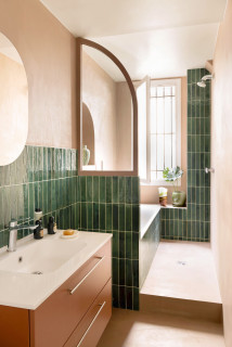 découvrez des idées et conseils pour aménager une salle d'eau tendance sans dépasser votre budget. inspirez-vous des dernières tendances déco et d'astuces économiques pour une pièce moderne et fonctionnelle.