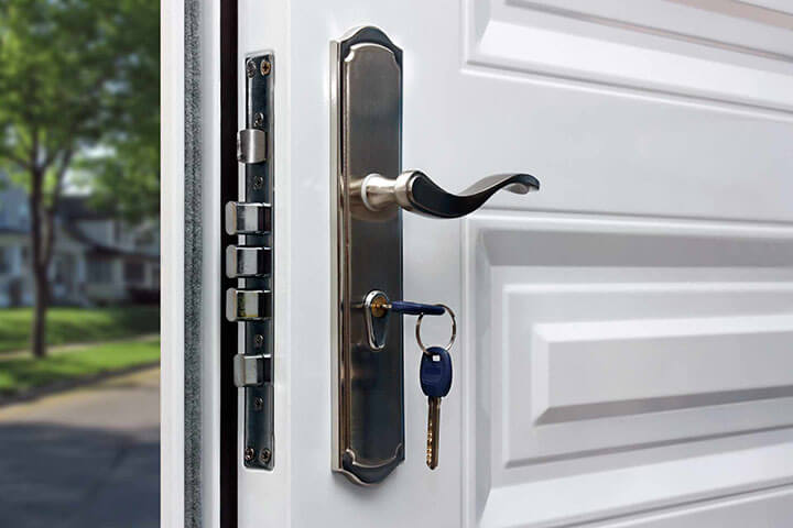 découvrez notre guide complet de dépannage serrurerie pour renforcer la sécurité de votre maison. conseils pratiques, astuces et solutions pour protéger efficacement votre domicile.