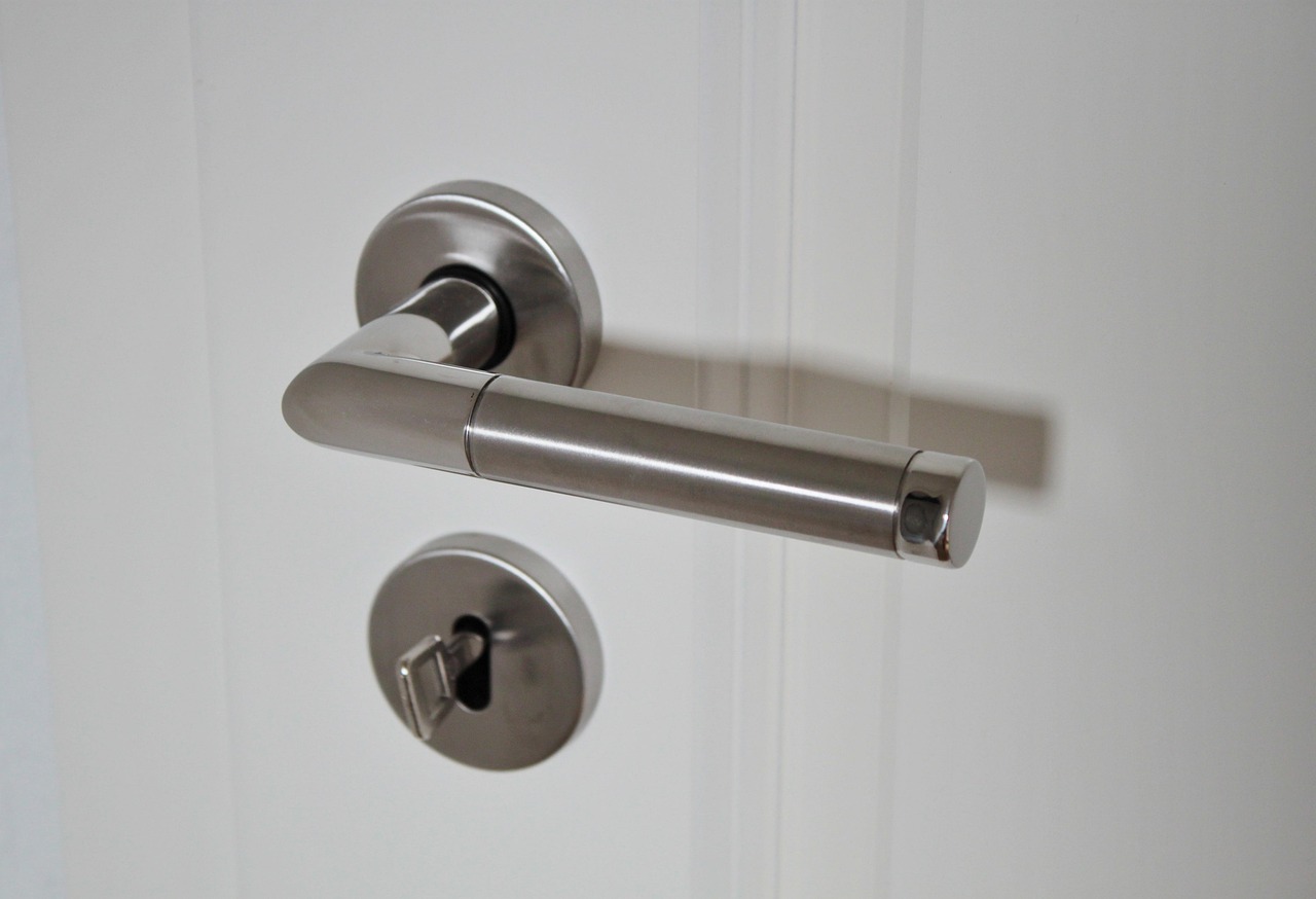 besoin d'un serrurier en urgence à châtillon ? intervention rapide 24h/24 et 7j/7 pour ouverture de porte, dépannage et sécurisation. devis gratuit, satisfaction garantie.