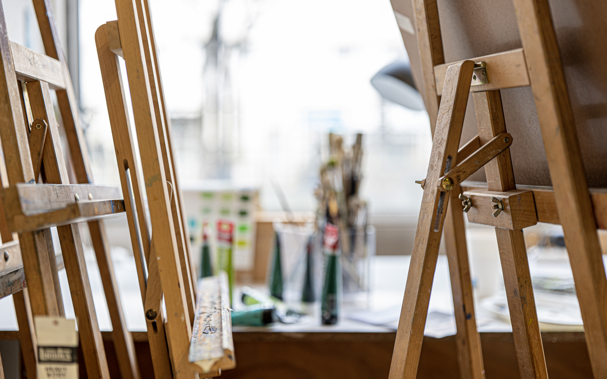découvrez les tarifs 2025 pour la peinture intérieure à paris 8ᵉ. estimez le coût de vos travaux, comparez les prix au m² et trouvez un peintre professionnel adapté à votre projet.