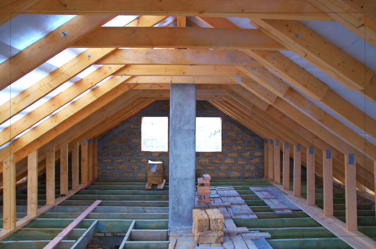 découvrez comment transformer vos combles en un espace de vie confortable et optimisé. conseils, étapes clés et astuces pour réussir l’aménagement de vos combles et valoriser votre maison.